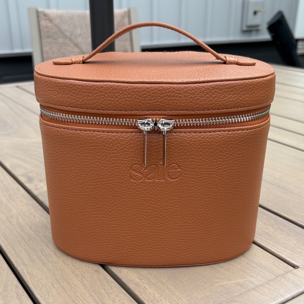 Saie Brown Vanity Case